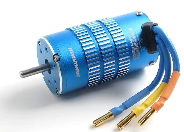 moteur Hobbywing Xerun 4274 Sensored (1800 Kv)